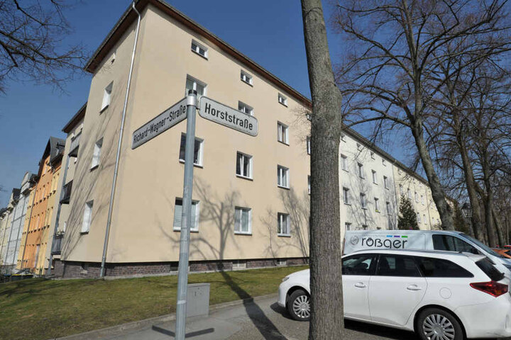 Die Ganoven zogen vor allem in Kappel von Haus zu Haus und durchwühlten
zahlreiche Keller.