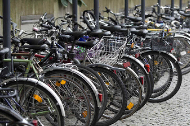 Schnappt Euch euer Fahrrad und los geht es. (Symbolbild)