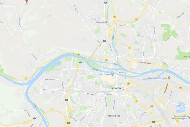 Im Schwetzendorfer Badeweiher ist ein 55 Jahre alter Mann in Bayern ums Leben gekommen.