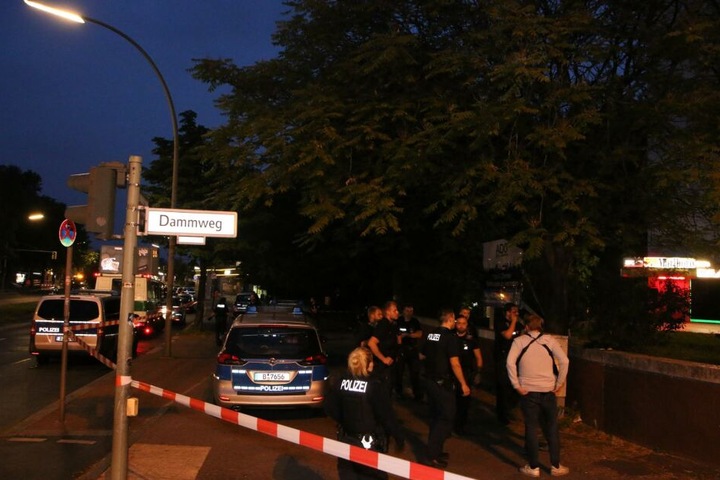 Die Mordkommission hat die Ermittlungen übernommen.