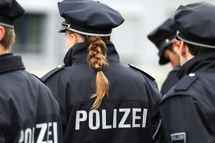 Immerhin: Laut detaillierten Zahlen, die der Morgenpost vorliegen, sind Einstellungen stark angestiegen. Auch Frauen und Männer mit Migrationshintergrund haben sich verstärkt bei der Polizei beworben.