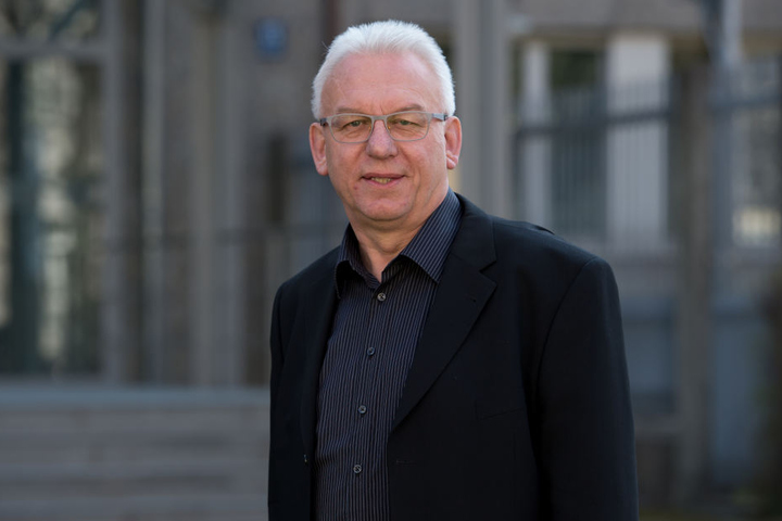 "Uns hat ein Anrufer mitgeteilt, dass er eine Person kennt, die vermutlich noch heute Kontakt zu Norman Franz hat", sagte Alfred Hettmer vom LKA München.