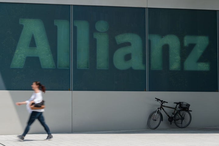 Unfallforscher der Allianz gehen von einem Anstiegt der Unfälle mit E-Scootern aus. (Symbolbild)