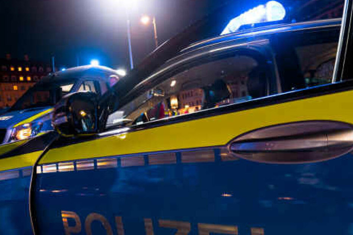 Die Polizei bittet um Mithilfe bei der Suche nach den beiden vermissten Mädchen aus Karlsruhe. (Symbolbild)