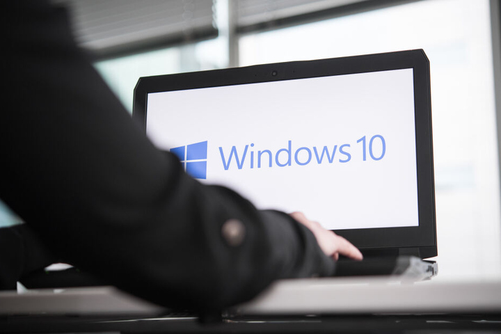 Die Computer der Berliner Verwaltung sollen bald zu 100 Prozent mit Windows 10 ausgestattet sein (Symbolbild).