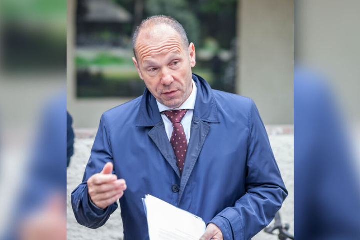 Bürgermeister Lothar Ungerer (61) plant Tempo 30 in ganz Meerane.