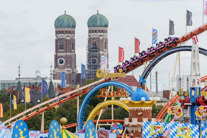 Auch das Wetter spielte beim Start des Oktoberfestes mit.