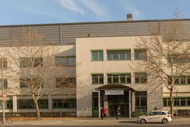 Neben dem Dresdner Herzzentrum in der Uniklinik (Fetscherstraße) gibt es in Sachsen nur noch in Leipzig eine Transplantations-Klinik.