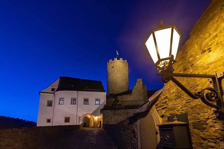 Die Ritterburg Scharfenstein sucht einen neuen Gastronomen für die Burgschänke.