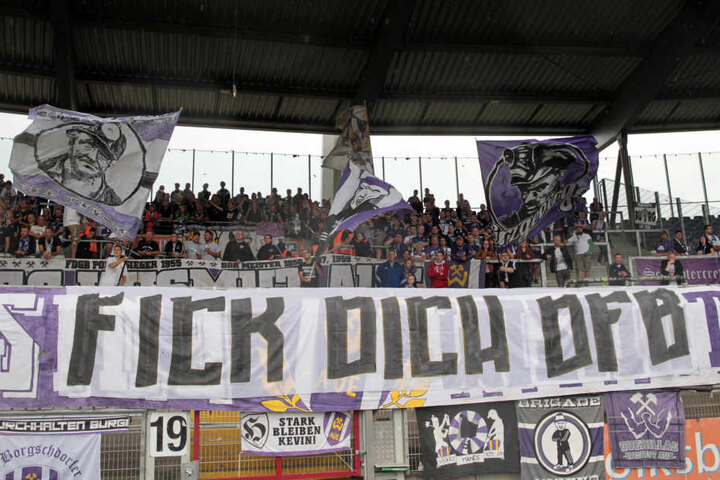 Auch die Botschaft an den DFB war deutlich, aber im legalen Rahmen.