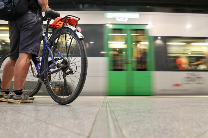 Der Vorfall ereignete sich laut Bundespolizei bereits am Freitag in einer S-Bahn Richtung Torgau. (Symbolbild)