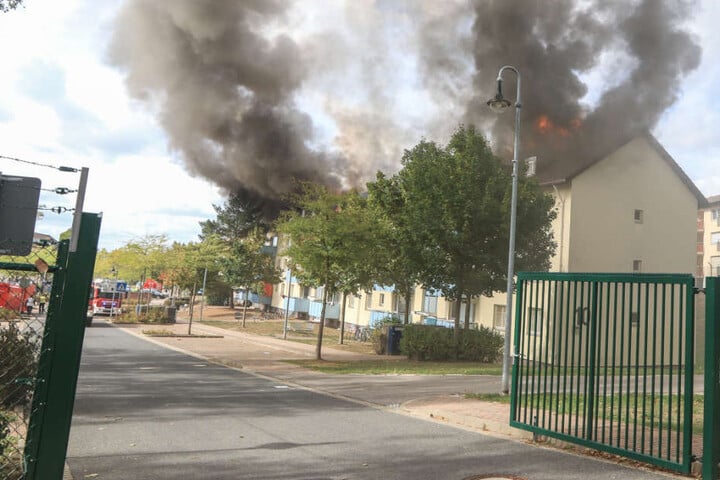Am Samstagmittag stand in Bamberg ein Gebäude des dortigen Ankerzentrums in Flammen.