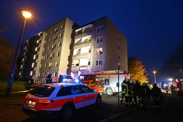 Warum in dem Gebäude ein Brand ausbrach, das ist noch nicht geklärt.