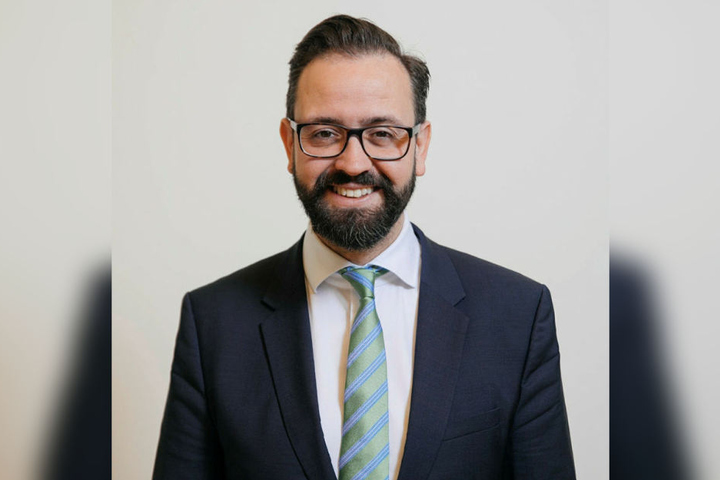 Sachsens Justizminister Sebastian Gemkow (40, CDU) sagt Abzockern den Kampf an.