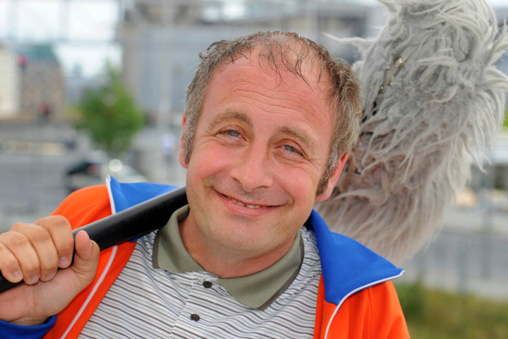 Alfons und sein Puschelmikro.