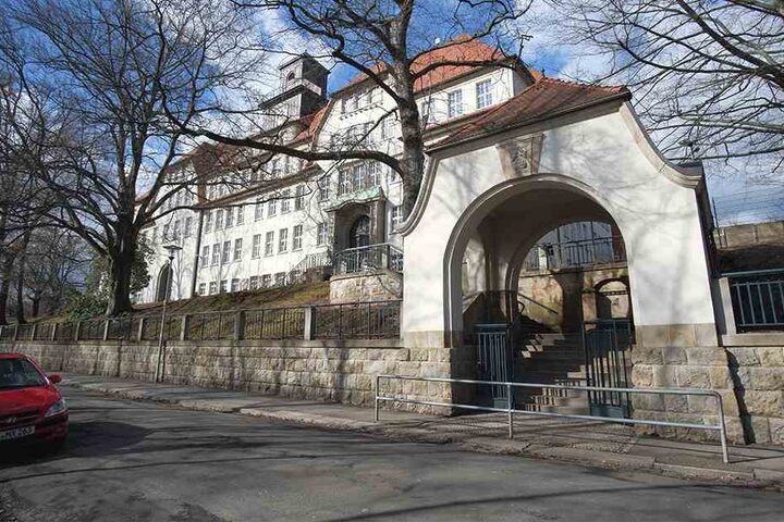 Die Grund- und Oberschule in Schönau wird für knapp 1,1 Millionen Euro saniert.