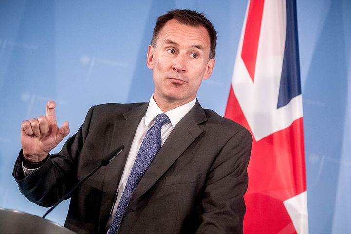 Der britische Außenminister Jeremy Hunt fand den Seitenhieb von Donald Tusk gar nicht komisch.