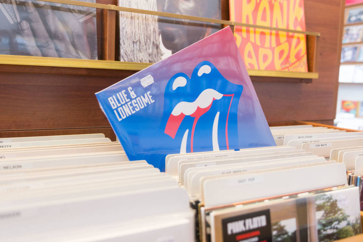 Verkaufte sich zu Weihnachten wie warme Semmel: Die "Blue & Lonesome" von den Rolling Stones.