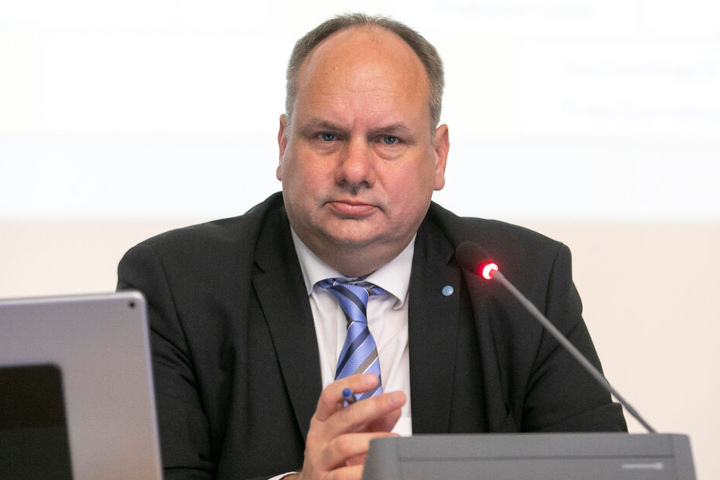 Dresdens Oberbürgermeister Dirk Hilbert (48, FDP)