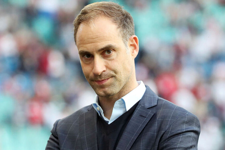 RB-Geschäftsführer Oliver Mintzlaff (43) schob den Gerüchten jetzt einen Riegel vor.