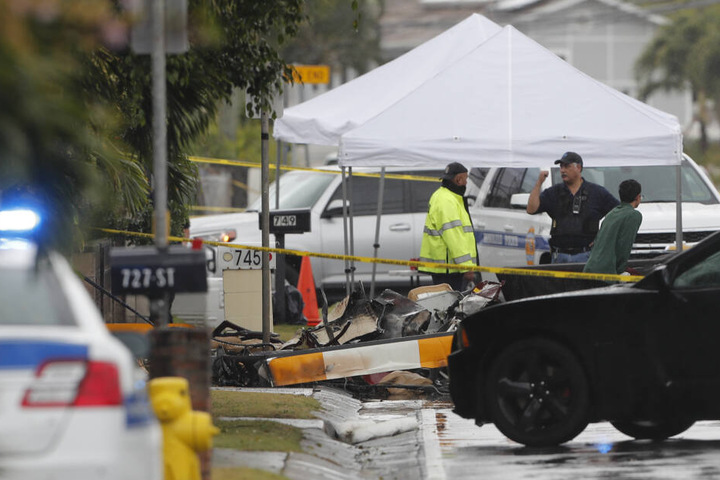 Drei Menschen sind bei dem Absturz auf der Hawaii-Insel Oahu ums Leben gekommen.