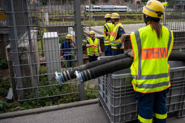 Die Gleise auf der Stammstrecke in München waren auf einer Länge von 150 Metern geflutet.