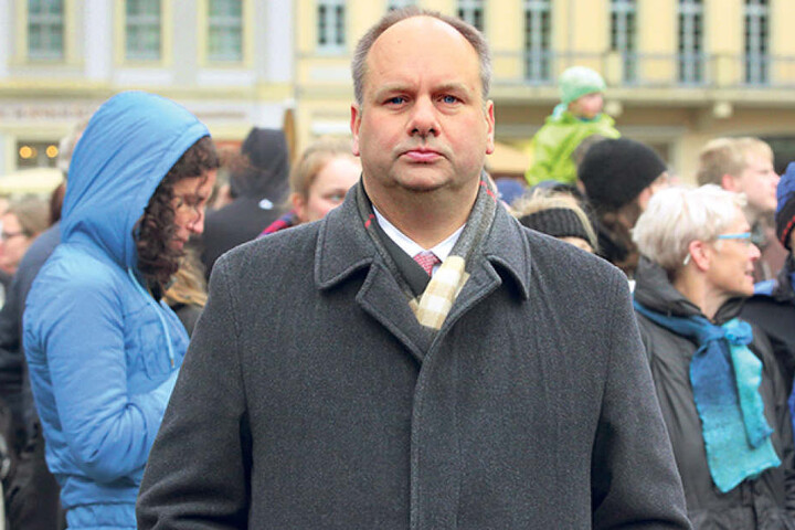 Muss die Verzögerungen erklären: OB Dirk Hilbert (46, FDP).