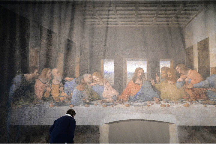 Das "Abendmahl" von Leonardo da Vinci wird in der Kunsthalle Tübingen von Besuchern nachgestellt. (Archivbild)