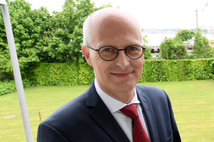 Hamburgs Erster Bürgermeister Peter Tschentscher (SPD) unterstützt das Milliardenprojekt.