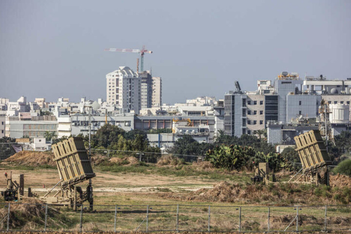 Das israelische Raketenabwehrsystem "Iron Dome" (Eisenkuppel) im Einsatz.
