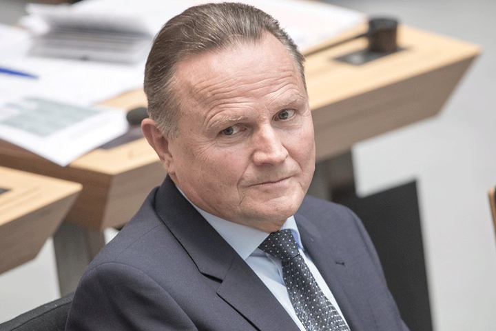 Georg Pazderski (AfD) hat den Antrag im Abgeordnetenhaus Berlins eingebracht.