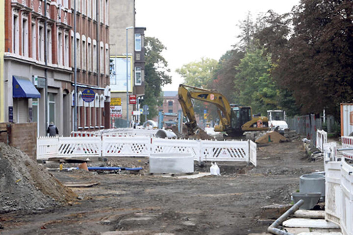 Auch in der Zwickauer
Straße wird gebaut.