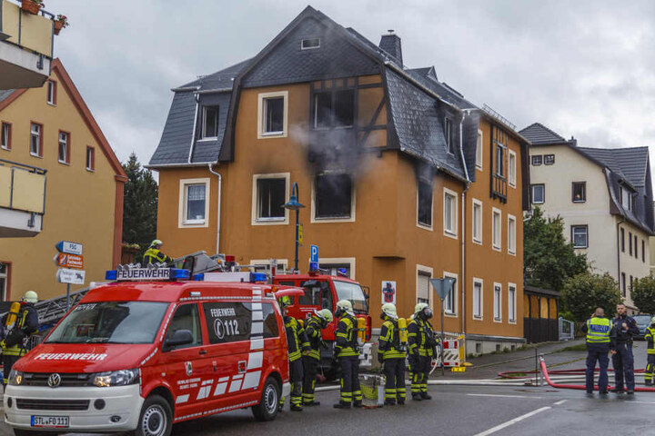 Die Brandwohnung in Oelsnitz/Erz. ist unbewohnbar.