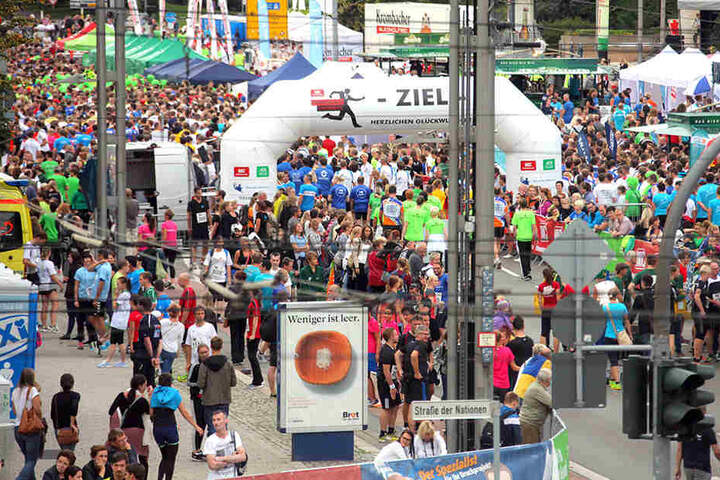 Zum 11. Firmenlauf Chemnitz werden wieder Tausende Laufbegeisterte erwartet.