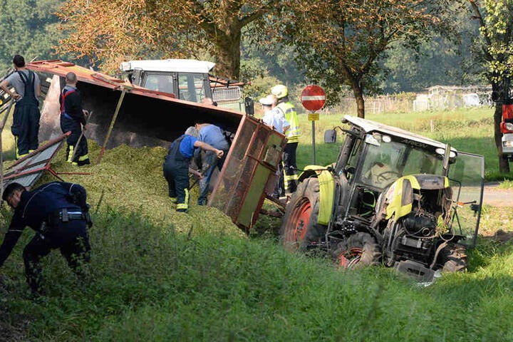 Die Aufräumarbeiten sollen noch bis in den Nachmittag andauern.