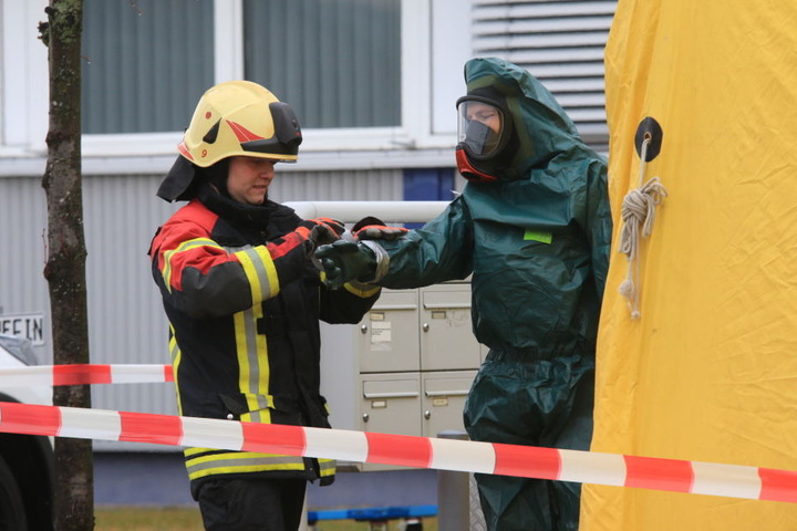 Spezialisten kommen zum Einsatz.