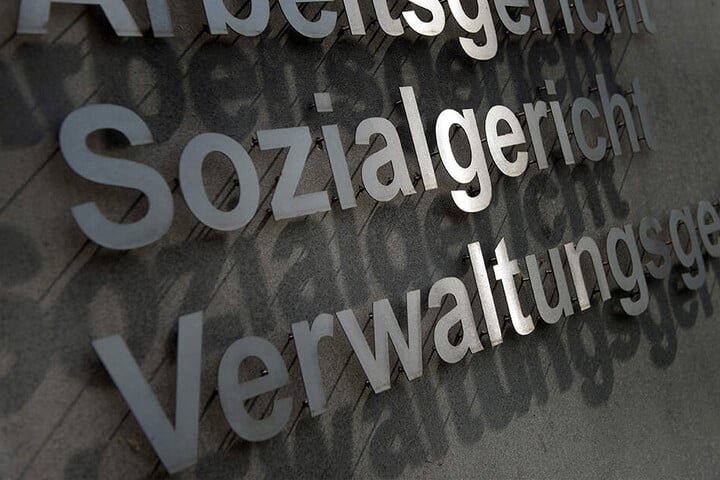 Das Verwaltungsgericht in Dresden hat dem Schüler recht gegeben.