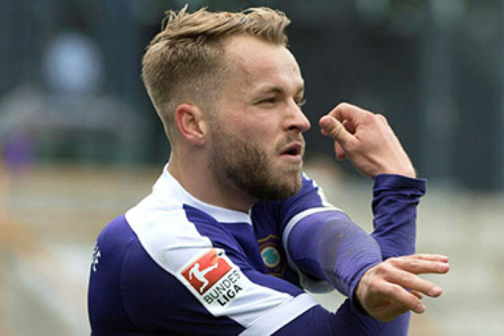 Mit dem Benjamin-Blümchen-Jubel feierte Pascal Köpke seinen ersten Treffer
seit dem 28. Januar.