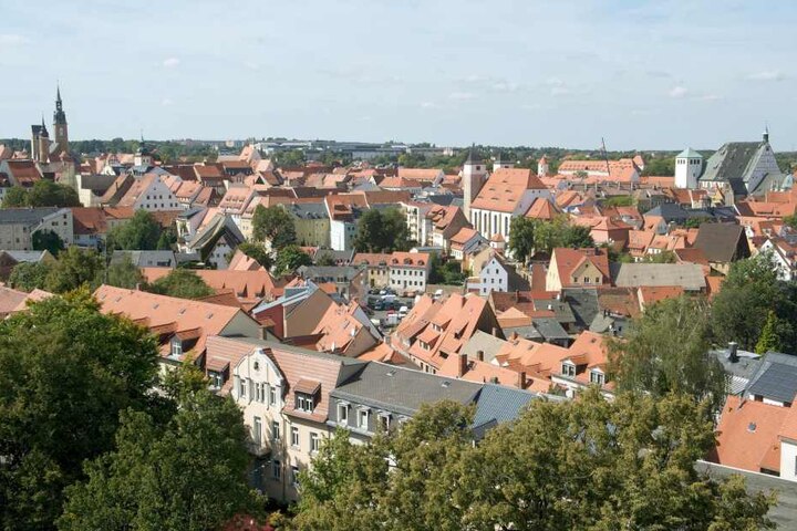 Freiberg versinkt im Verkehr. Die neue Ortsumgehung sollte die Innenstadt entlasten. Wann die Straße gebaut wird, steht aber noch in den Sternen.