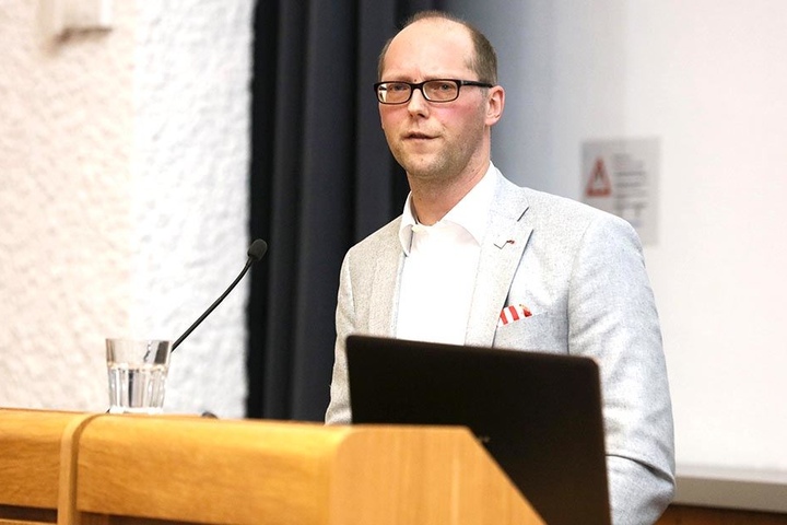 Vorstandssprecher Tobias Leege war auf der Veranstaltung als Redner gefragt.
