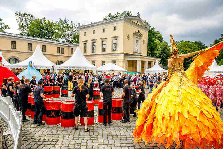 Für die gut gelaunten Besucher lohnte sich der Besuch der Elbschlösser.
