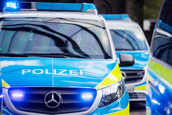 Die Polizei ermittelt aktuell die Unfallursache. (Symbolbild)