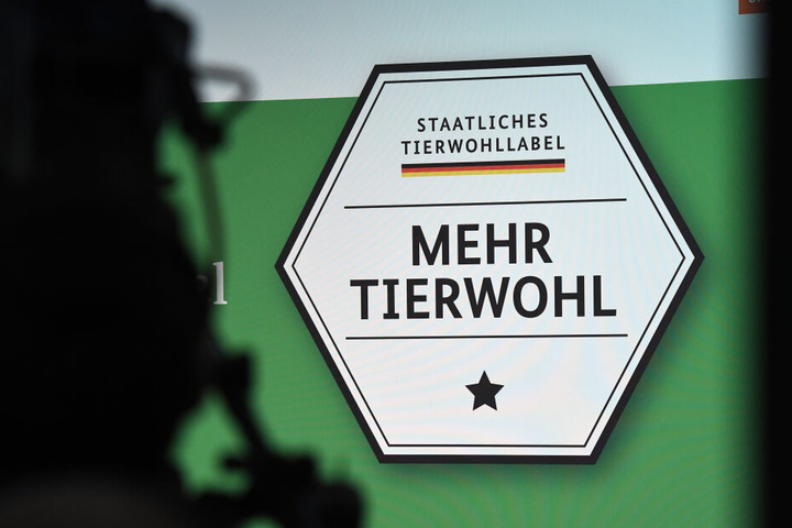 Das staatliche Label für mehr Tierwohl wurde auf dem Messegelände auf der Internationalen Grünen Woche vorgestellt.
