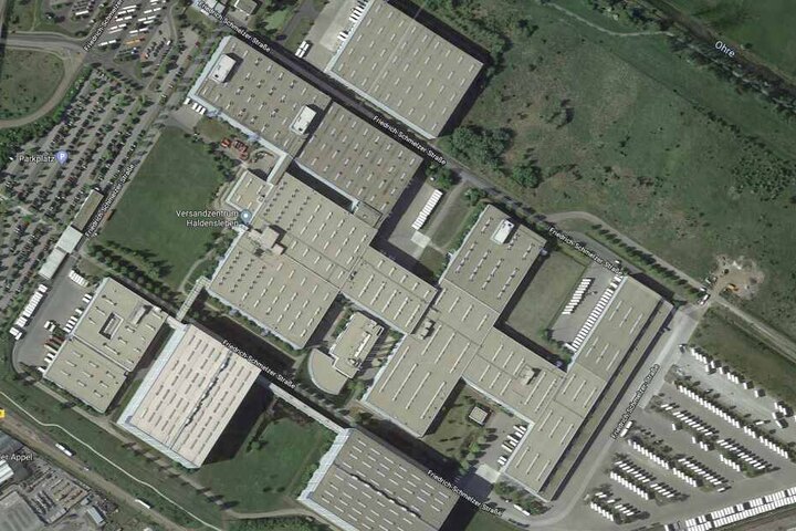 Das Hermes-Paketzentrum liegt in Haldensleben an der B71.