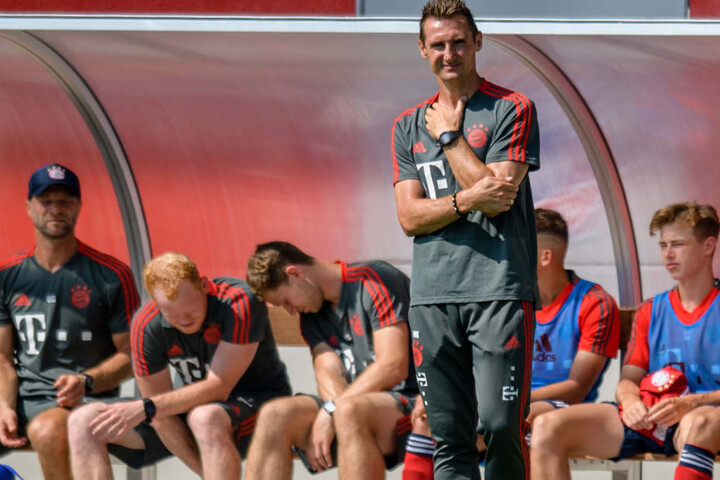 Miroslav Klose konnte bei seinem Debüt als B-Junioren-Coach einen Sieg feiern.