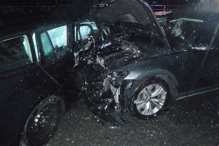 Durch Starkregen gab es auf der A4 bei Ronneburg mehrere Unfälle.