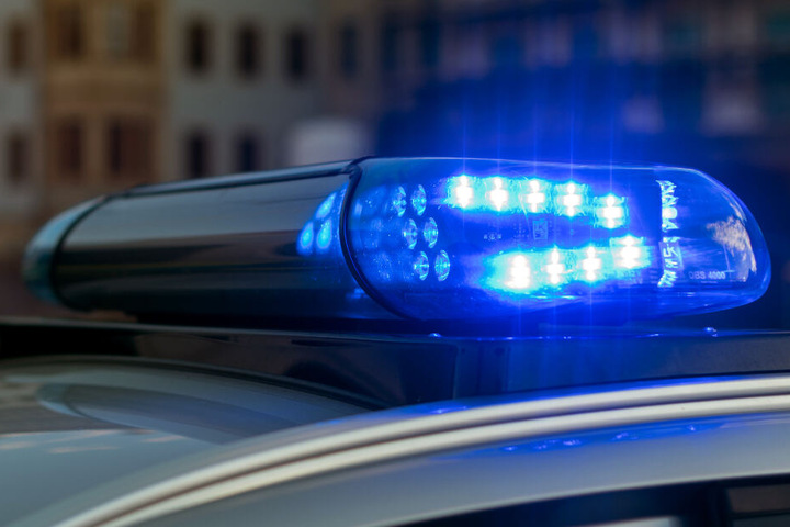Die Polizei sucht nach einer vermissten Frau. (Symbolbild)
