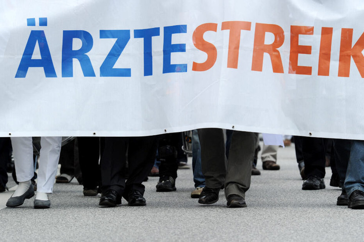 Die Klinikärzte in Hamburg wollen am Mittwoch streiken.