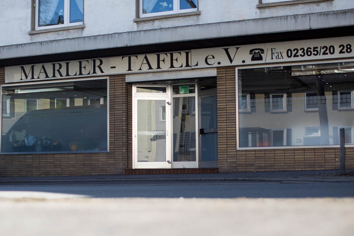 An der Marler Tafel erhalten alleinstehende ausländische Männer derzeit aus Kapazitätsgründen keine Berechtigungsausweise für die Lebensmittelausgabe.