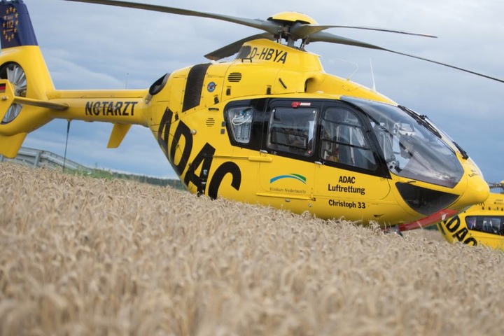 Gleich zwei Rettungshubschrauber wurden angefordert, um die Verletzten in Kliniken zu bringen.